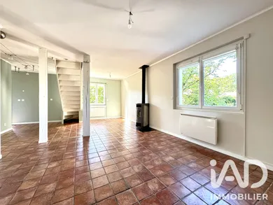 Maison traditionnelle à Saint-Ouen-en-Brie (77720)