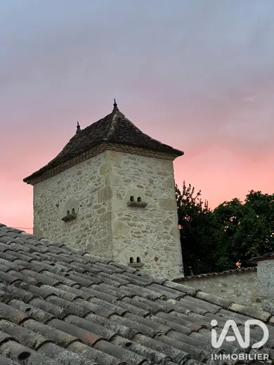 Maison de campagne à GENSAC (33890)