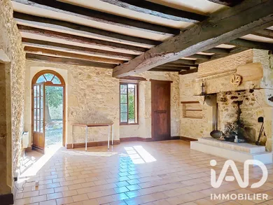 Maison de campagne à GENSAC (33890)