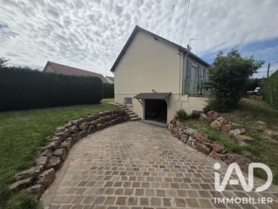 Maison traditionnelle à Authon-du-Perche (28330)
