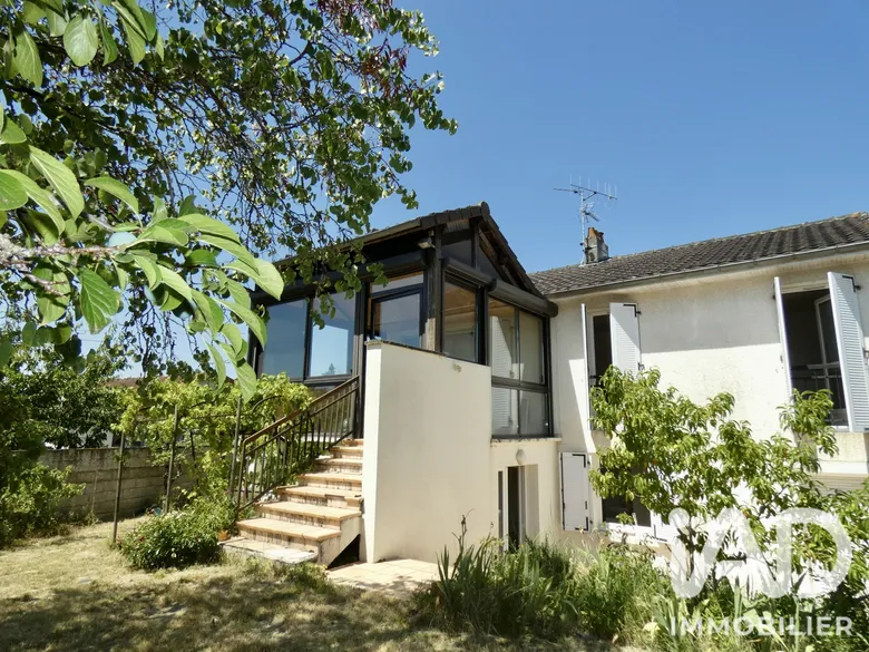 Maison 8 pièces 146 m² · à Poitiers · 146 m² · 192 000 €