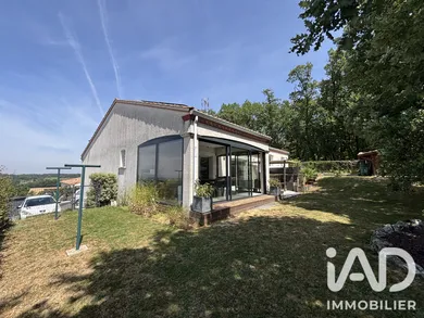 Maison traditionnelle à Peyrole (81310)