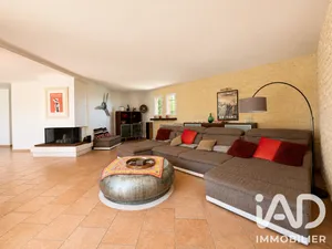 Traditional house in Cagnes-sur-Mer (06800)