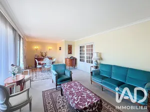Apartment in Le Bourget (93350)