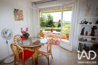 Appartement à Antibes (06160)