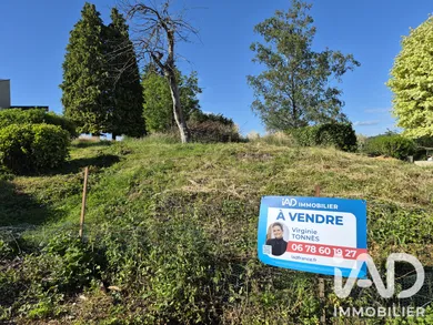 Building plot in Cliron (08090)