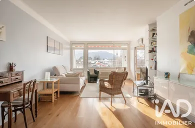 Appartement à Annecy (74940)