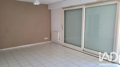 Appartement à Cheval-Blanc (84460)