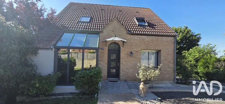Maison 4 pièces 93 m² · à Moulle · 93 m² · 249 000 €