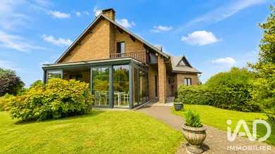 Maison d'architecte à Gué-d'Hossus (08230)
