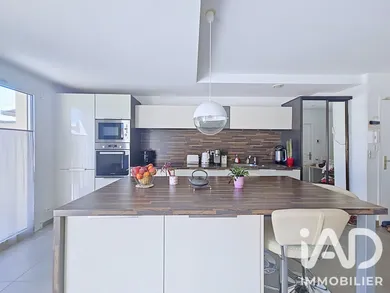 Appartement à Vaires-sur-Marne (77360)