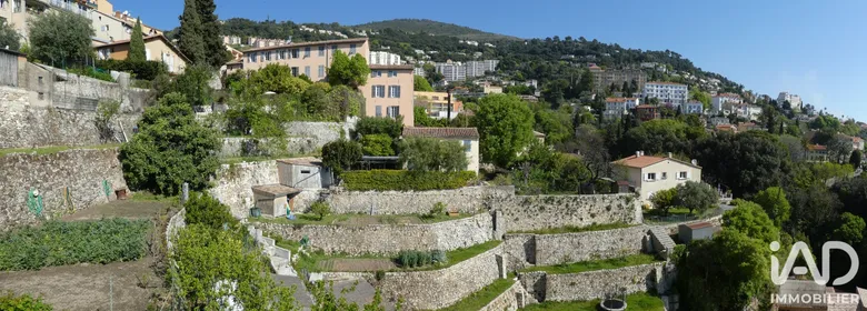 Appartement 4 pièces 82 m² · à Grasse · 82,3 m² · 265 000 €
