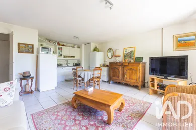 Appartement à Bassens (73000)