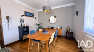House in Saint-Cyr-sur-Loire (37540)
