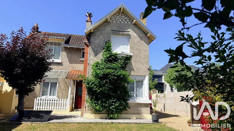 Maison 4 pièces 96 m² · à Saint-Cyr-sur-Loire · 95,6 m² · 340 000 €