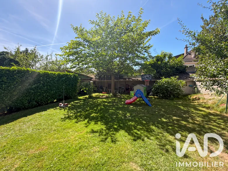 Maison 6 pièces 116 m² · à Crosne · 116 m² · 399 990 €
