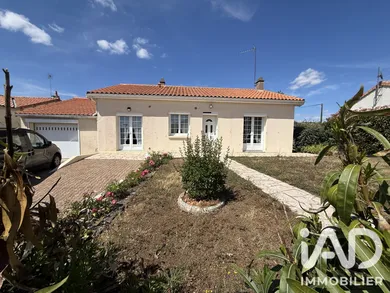 Maison à Parthenay (79200)