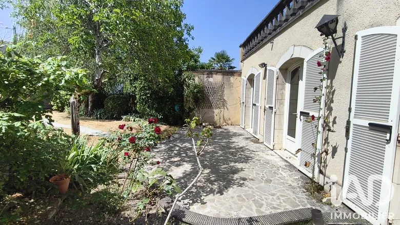 Maison 8 pièces 200 m² · à Châteauroux · 200 m² · 269 000 €