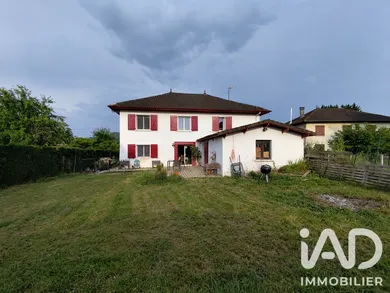 House in Viodos-Abense-de-Bas (64130)