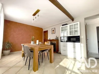 Maison à Condé-Sainte-Libiaire (77450)
