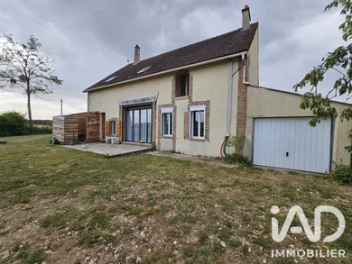 Maison à Précy-sur-vrin (89116)