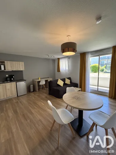 Appartement à Aix-en-Provence (13090)