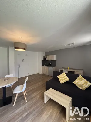 Appartement à Aix-en-Provence (13090)