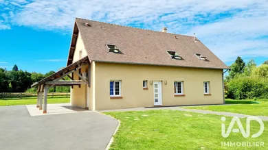 Maison à Pont-l'Évêque (14130)