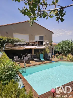 Maison de village à Montner (66720)