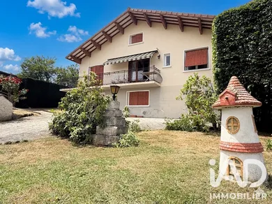 Maison à Saint-Marcellin-en-Forez (42680)