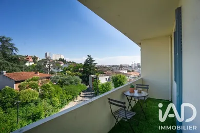 Apartment in Toulouse (31500)