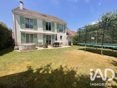 Maison traditionnelle à Cesson (77240)