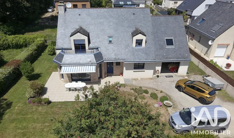Maison 6 pièces 163 m² · à Sarzeau · 163 m² · 577 500 €