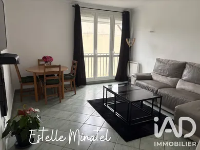 Appartement à Rosny-sur-Seine (78710)