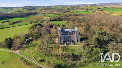 Castle in Réalville (82440)