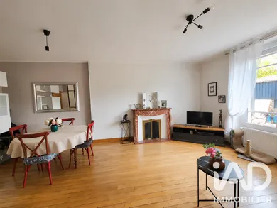 Maison à Bogny-sur-Meuse (08120)