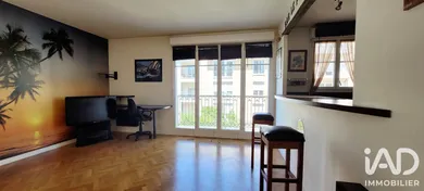 Apartment in Vincennes (94300)