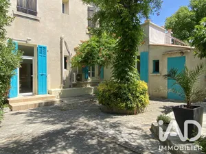 Apartment in Trets (13530)