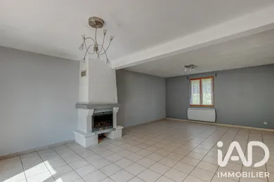Maison à Trois-Rivières (80500)