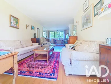 Appartement à Marly-le-Roi (78160)