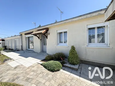 House in Montrevault (49110)