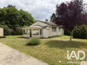 House in Michery (89140)