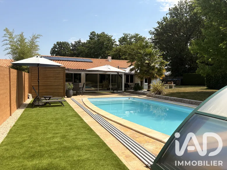 Maison 5 pièces 116 m² · à Bellevigny · 116 m² · 325 000 €