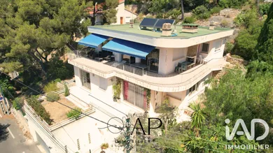 Maison à Toulon (83200)