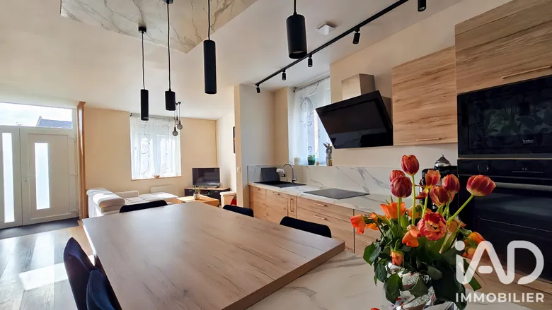 Maison 5 pièces 98 m² · à Hallennes-lez-Haubourdin · 98 m² · 229 000 €