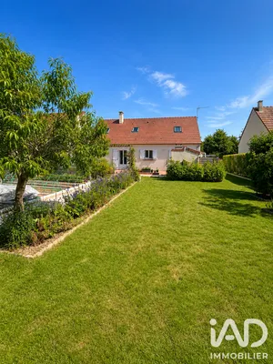 Maison traditionnelle à Lèves (28300)