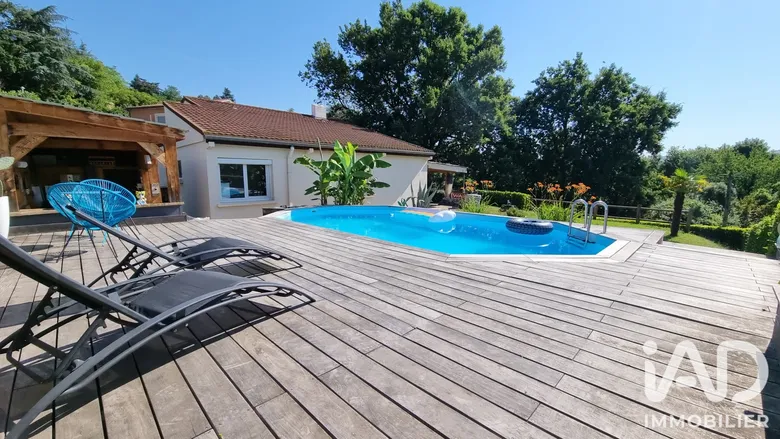 Maison 6 pièces 150 m² · à L'Horme · 150 m² · 300 000 €