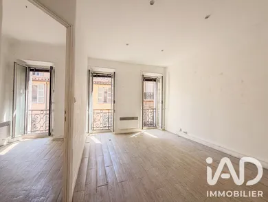 Appartement à Marseille (13005)