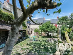 Village house in Monts (37260)