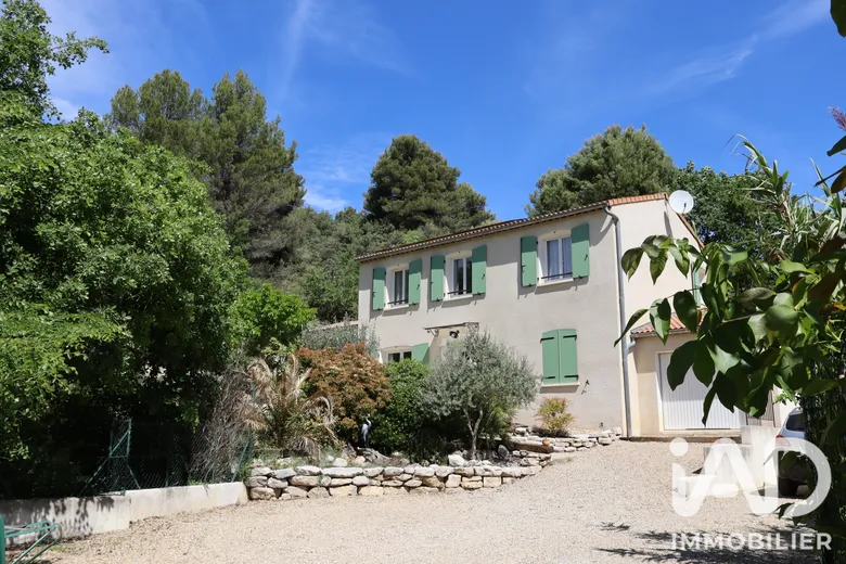 Maison 5 pièces 125 m² · à Volx · 125 m² · 471 000 €